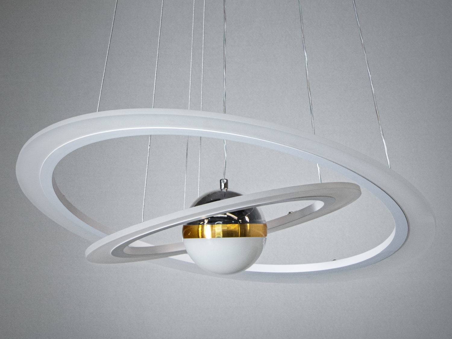 Світлодіодна люстра 2391-600+400WH-LS біла з пультом 85Вт