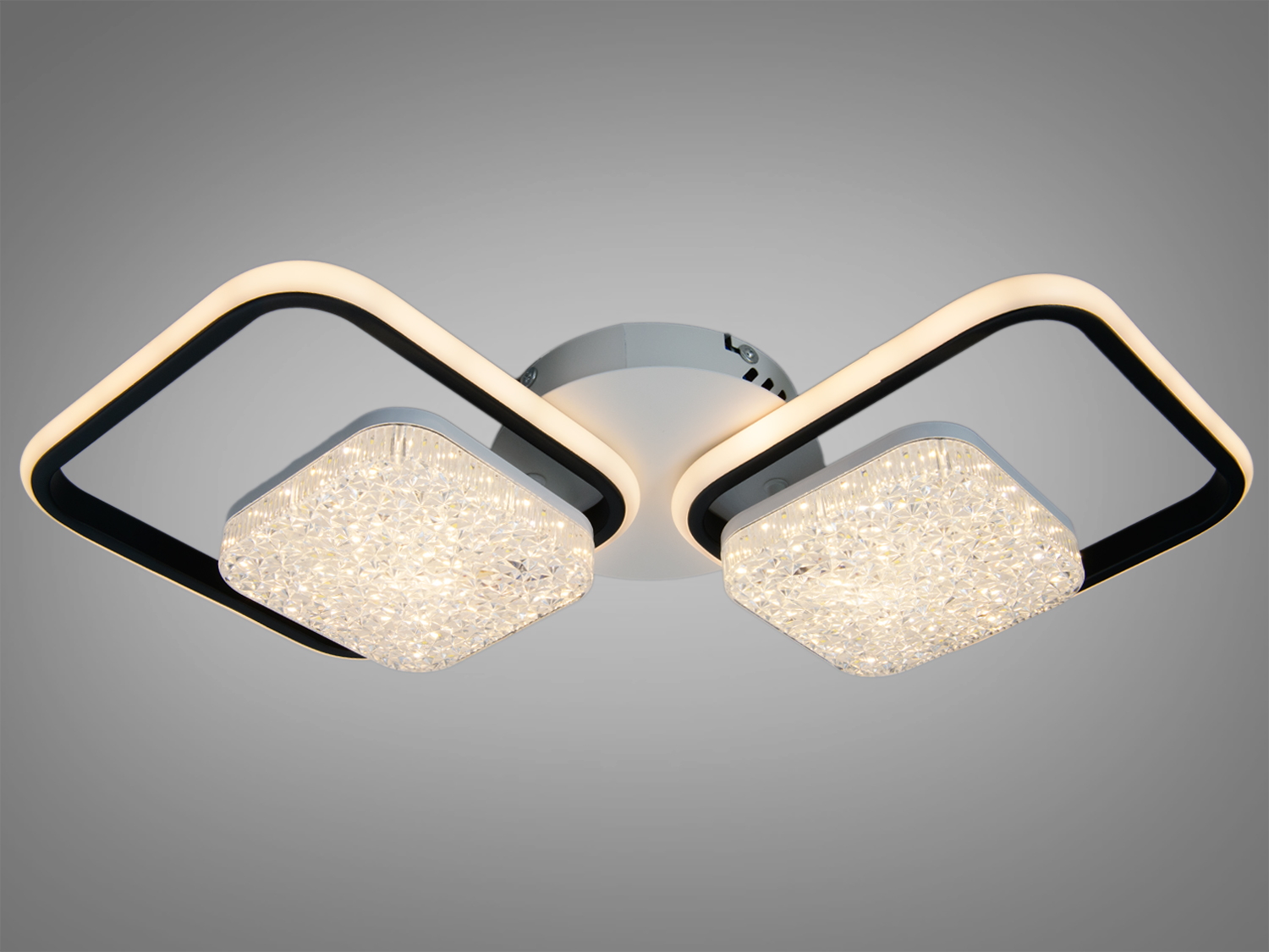 Стельовий світильник з підсвічуванням по периметру, чорна рамка, тепле світло. Ідеально підходить для вітальні або спальні.