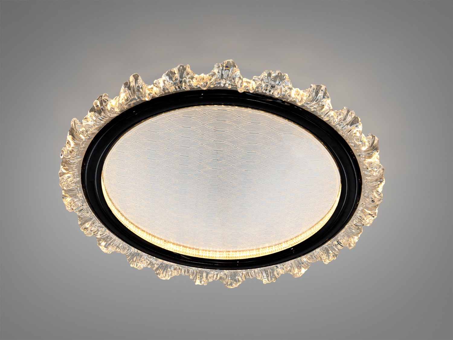 Світильник з теплим світлом і прозорим акриловим обрамленням. Ідеальний для затишного освітлення вітальні або спальні.