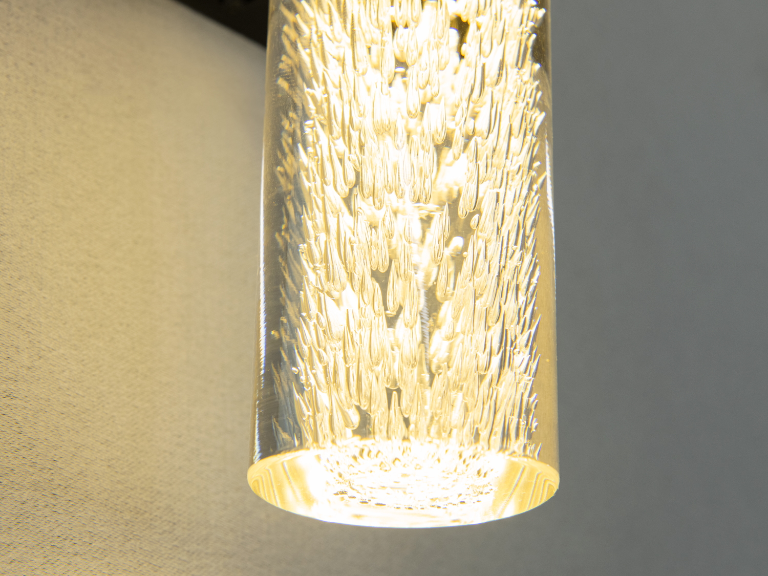 Настінне бра 3152BBK чорне з текстурованим плафоном LED 6W