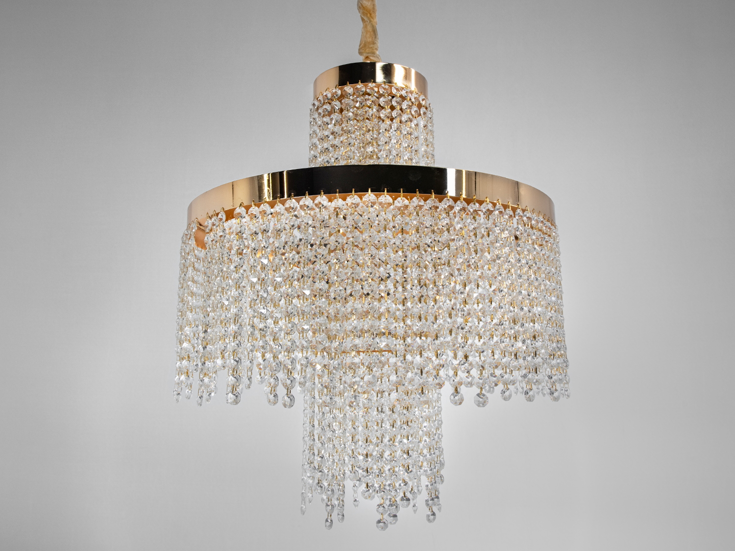 Кришталева люстра Diasha 376 золотиста LED підвісна двоярусна