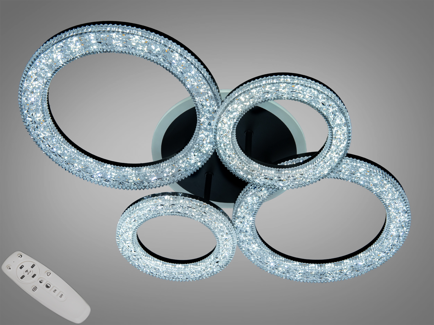 Стельова LED-люстра з 4 кільцями, 72 W, чорна, з пультом і регулюванням яскравості. Рекомендована площа освітлення близько 12 м².