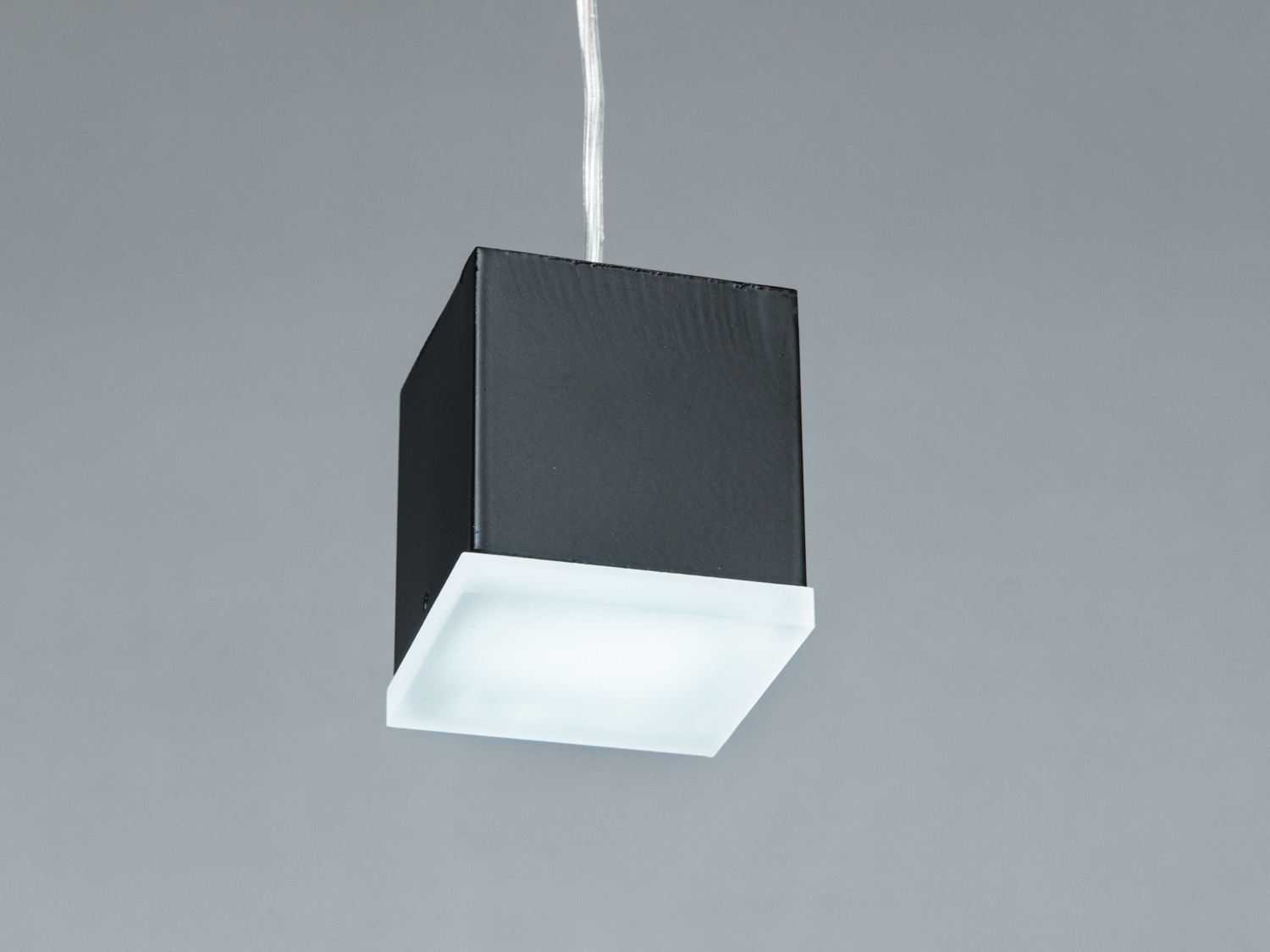 Світлодіодна підвісна люстра Diasha LED 5221A чорна 27 Вт для 5 м²