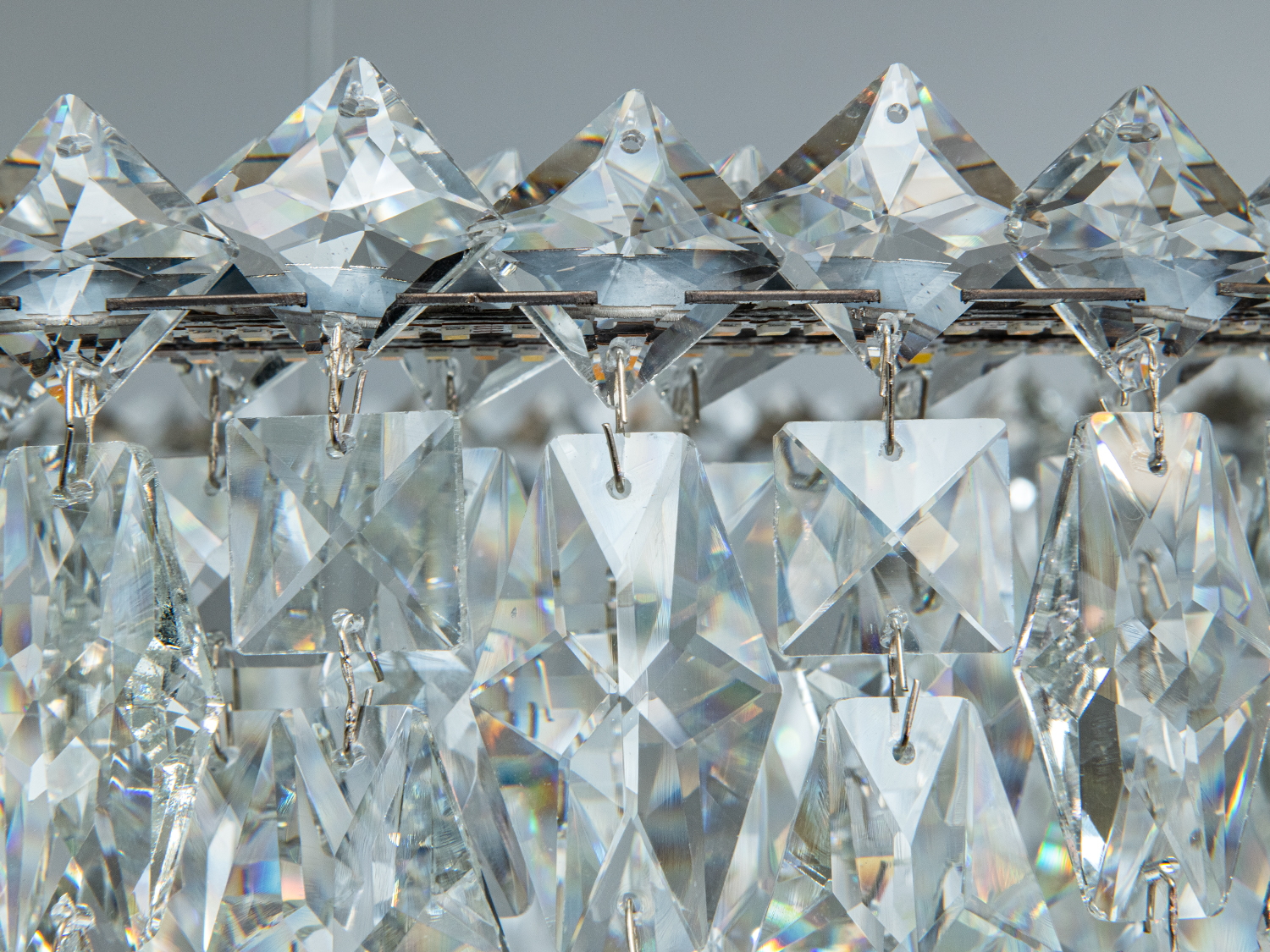 LED підвісна люстра 66 Вт хром кришталь три кільця освітлення до 11 м2