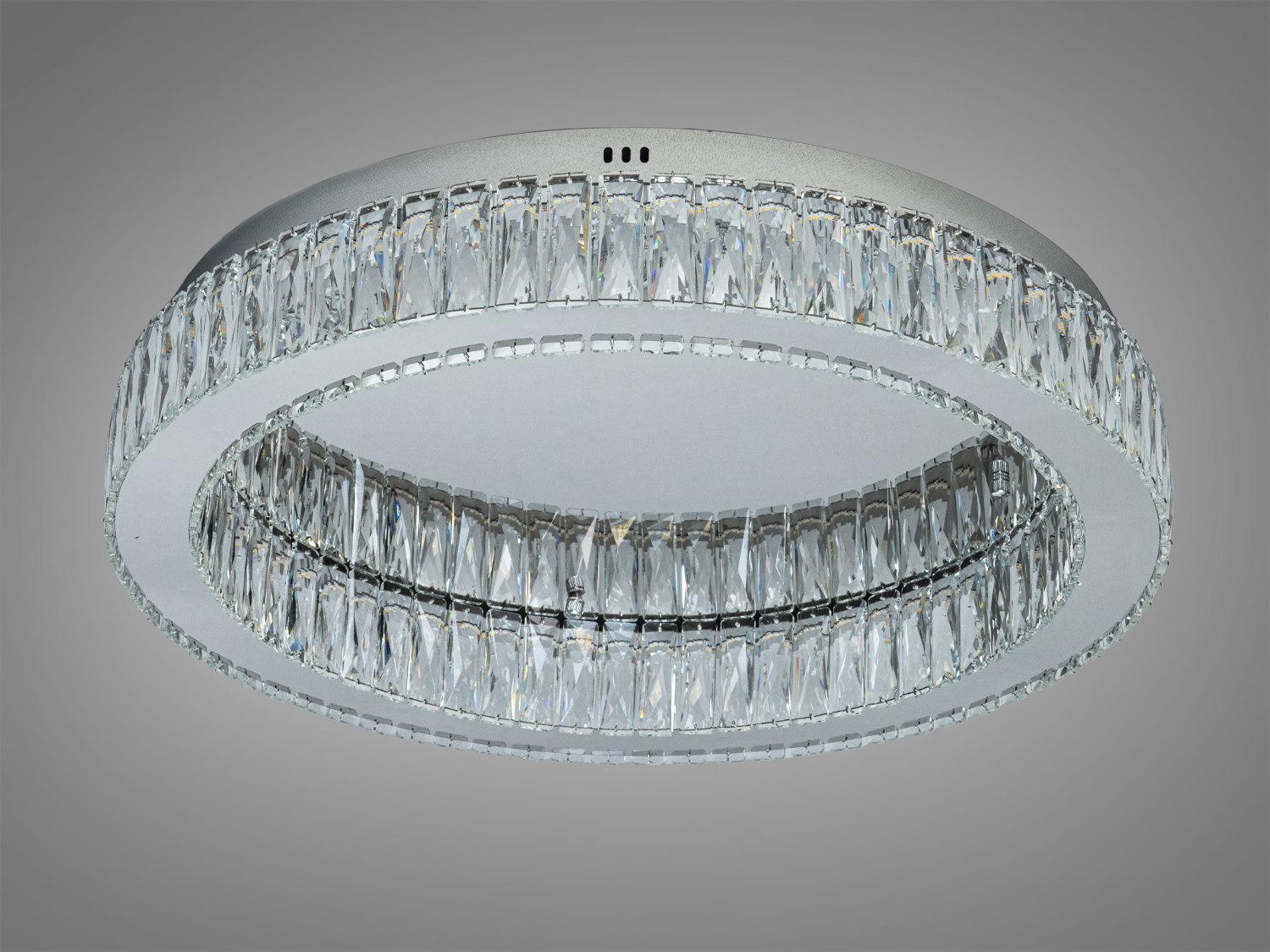 Кришталевий світильник круглої форми для стелі, без видимого кріплення, підходить для мінімалістичного дизайну.