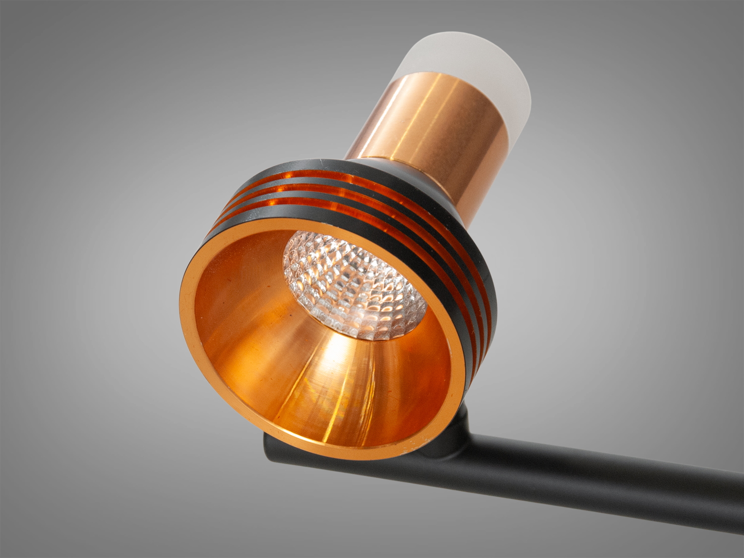 Настінний світильник Diasha 5879 чорний золото 16W три лампи