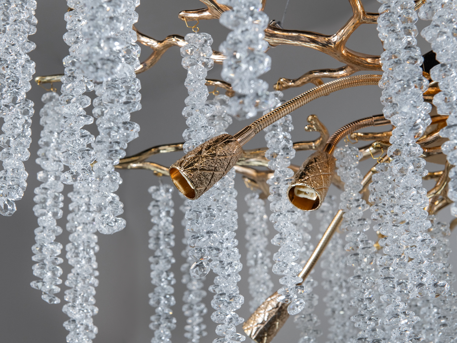 Підвісна люстра Diasha серія Гліцинія золото кришталь 10 ламп