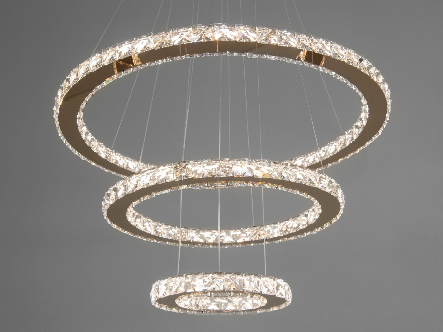 Чудова каскадна кришталева LED люстра у вітальню, колір золото, 80W