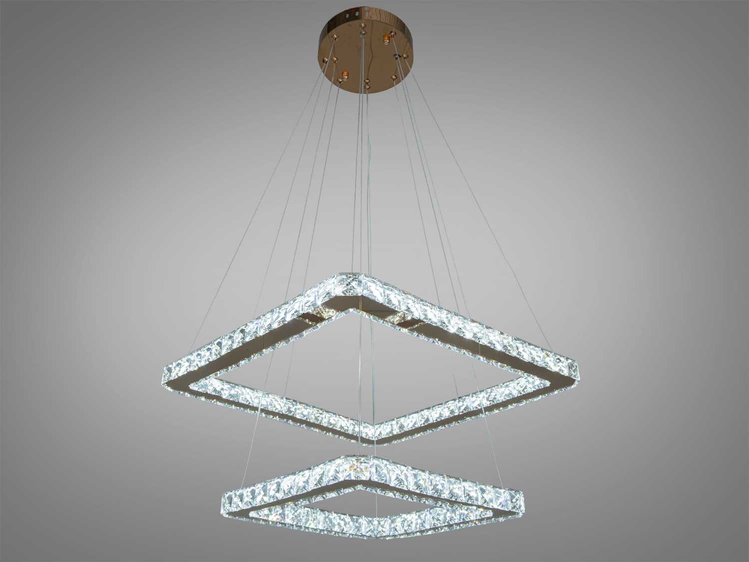 Світлодіодний світильник з двома квадратними плафонами, що світяться. Підходить для монтажу в просторих приміщеннях.