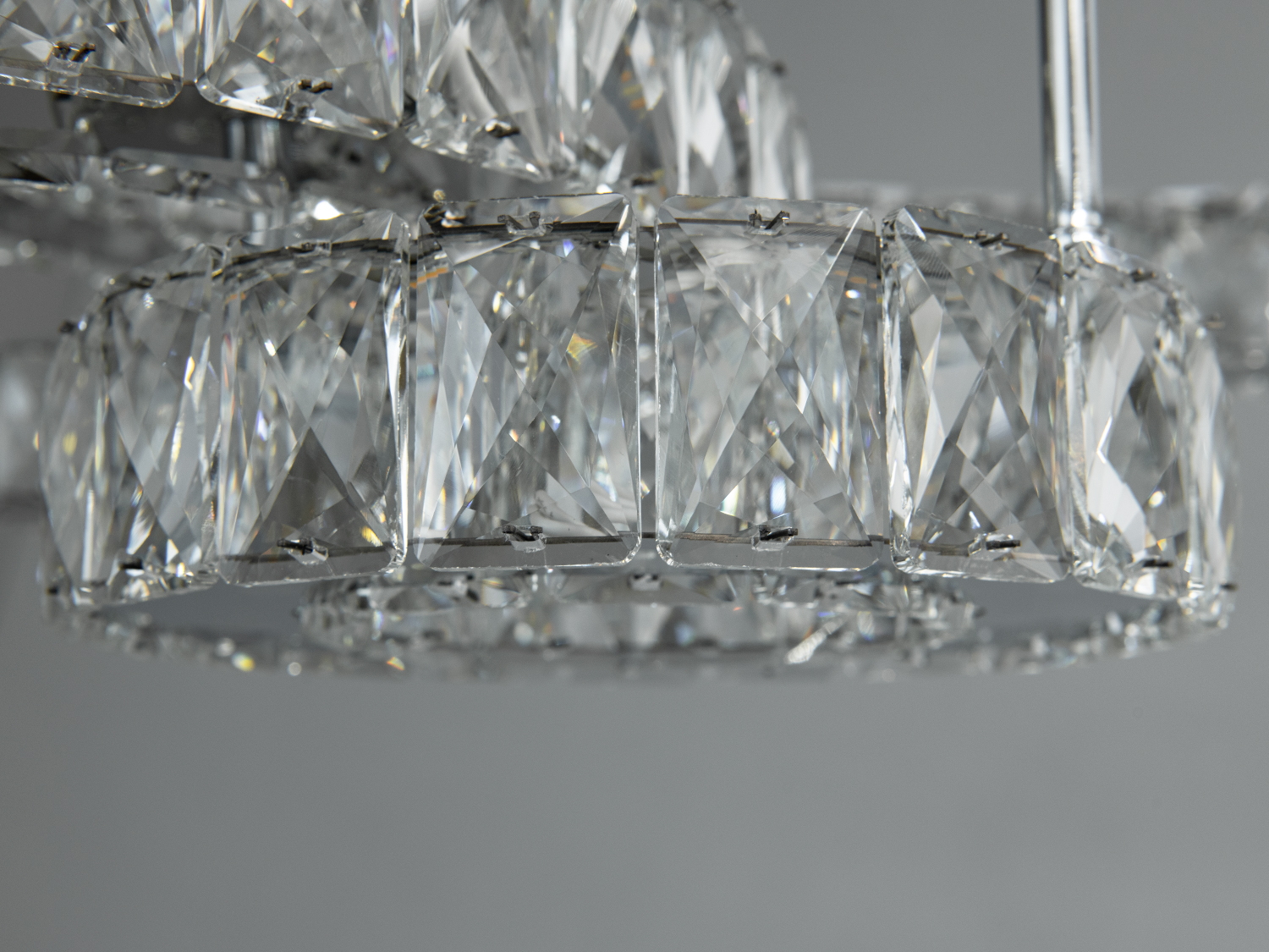 Кришталева LED-люстра у вітальню з пультом, колір хром, 75W на 11м2