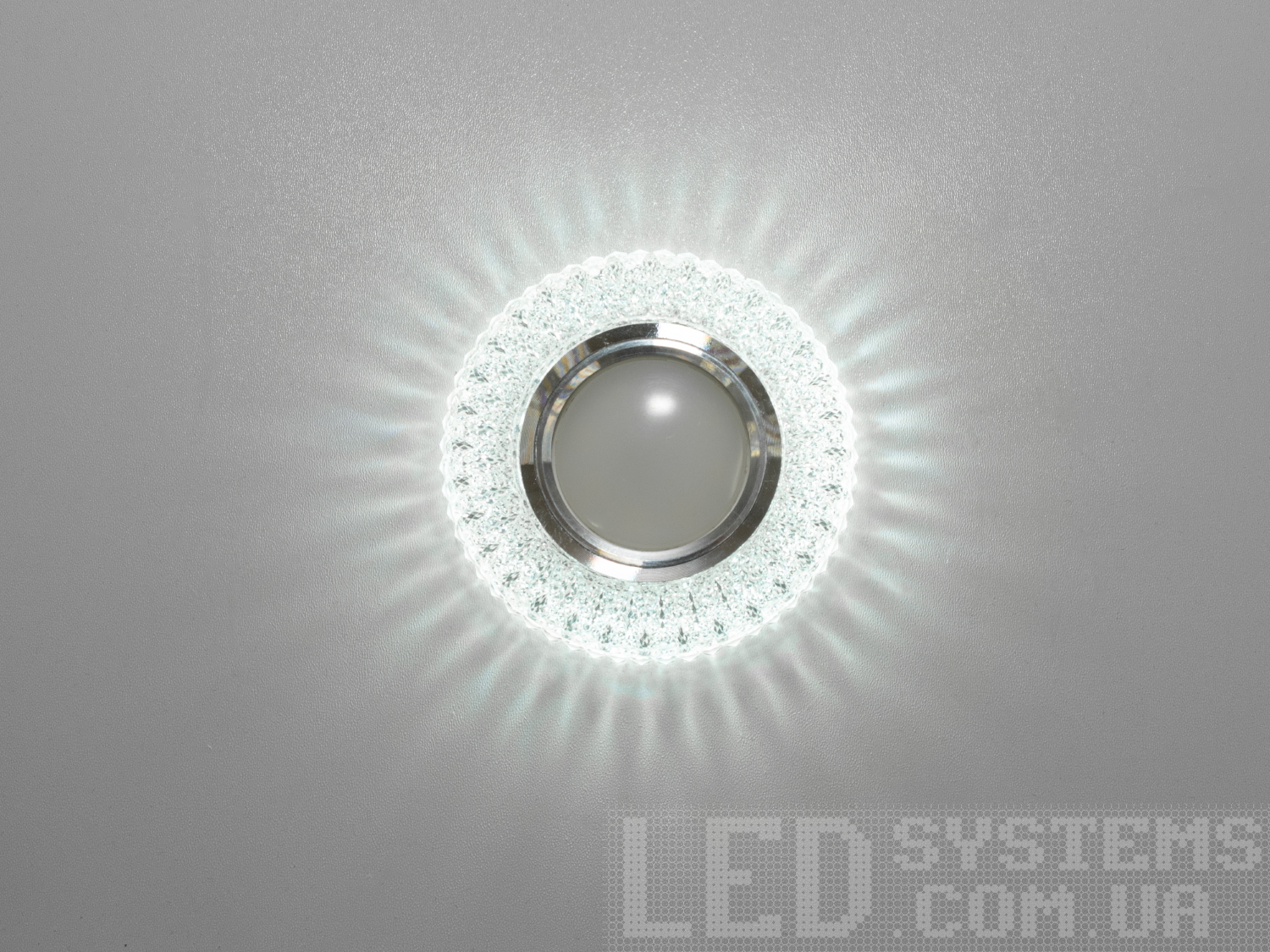 Точковий світильник з LED підсвічуванням є останнім криком моди від ТМ «Діаша», перетворюючи звичайне освітлення на чарівне дійство світла та тіней. Цей світильник не просто освітлює простір, він дарує йому життя і динаміку, завдяки своєму унікальному дизайну та м'якому світловому відблиску.
Витончені акрилові 