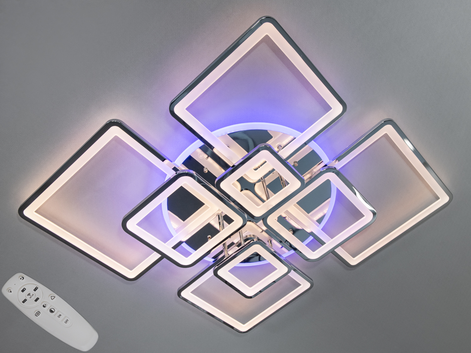 Яскрава LED-люстра для холу з димером, хром, 225W на 32м2