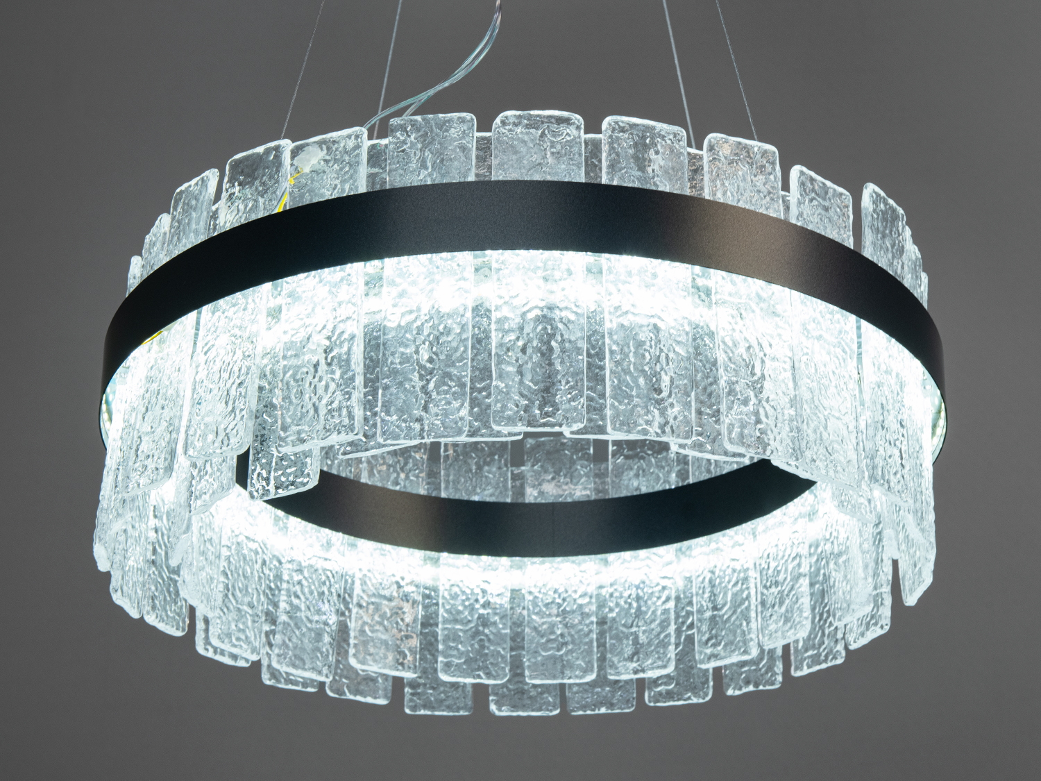 Підвісна люстра Diasha 817-500PB-LS чорний з кришталевими елементами