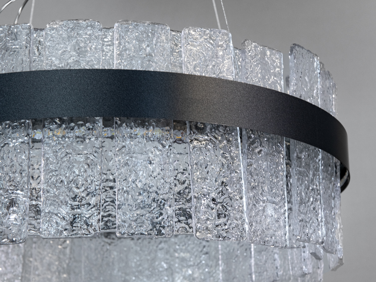 Підвісна люстра Diasha 817-500PB-LS чорний з кришталевими елементами