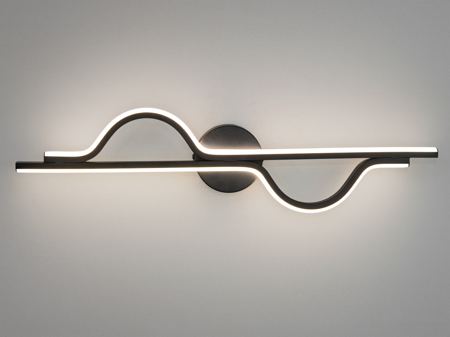 Незвичайний настінний світлодіодний світильник, колір чорний, 30W