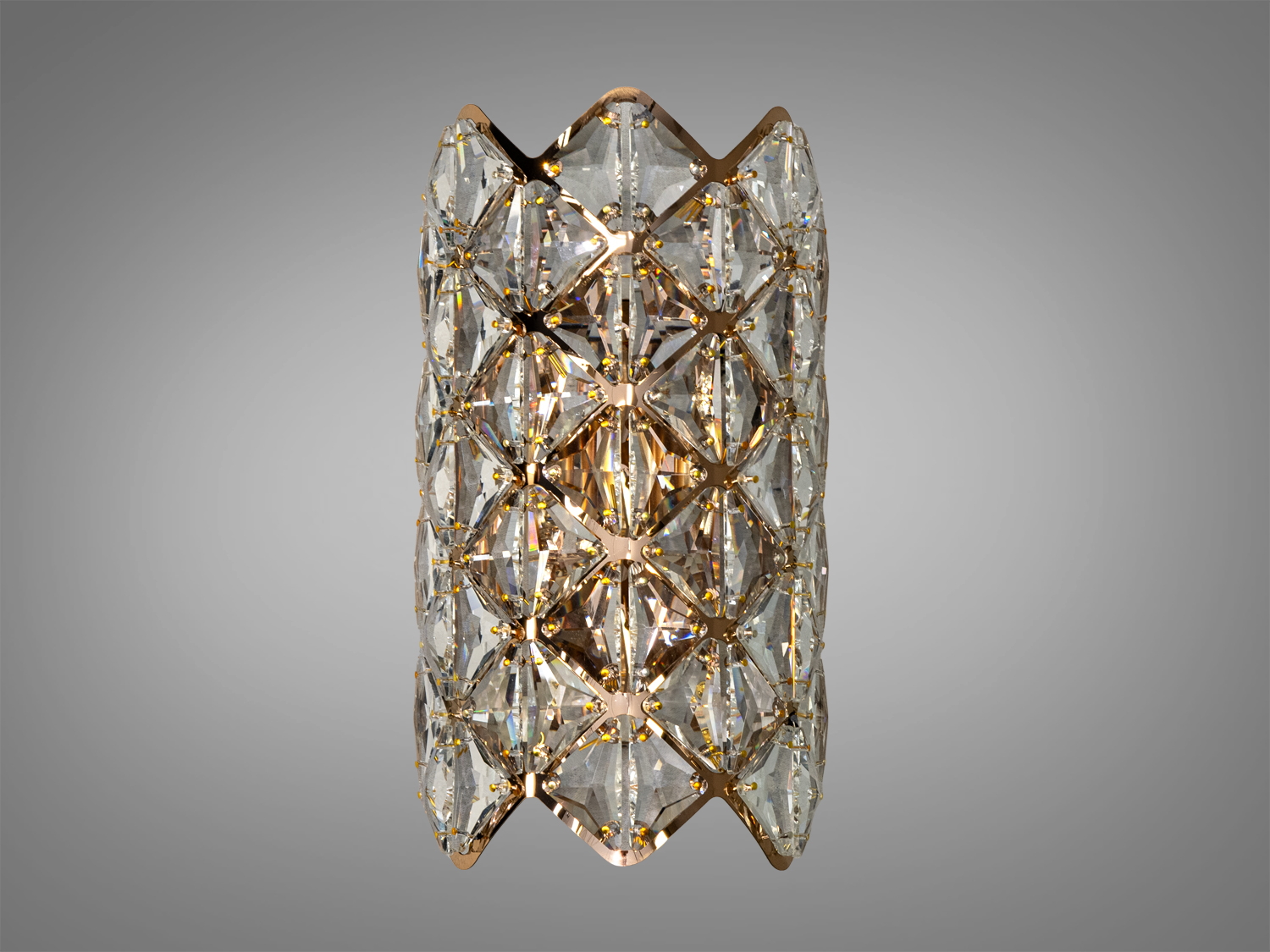 Настінне бра 9133B300GD з кришталевими елементами та золотом для розкішного інтер′єру.