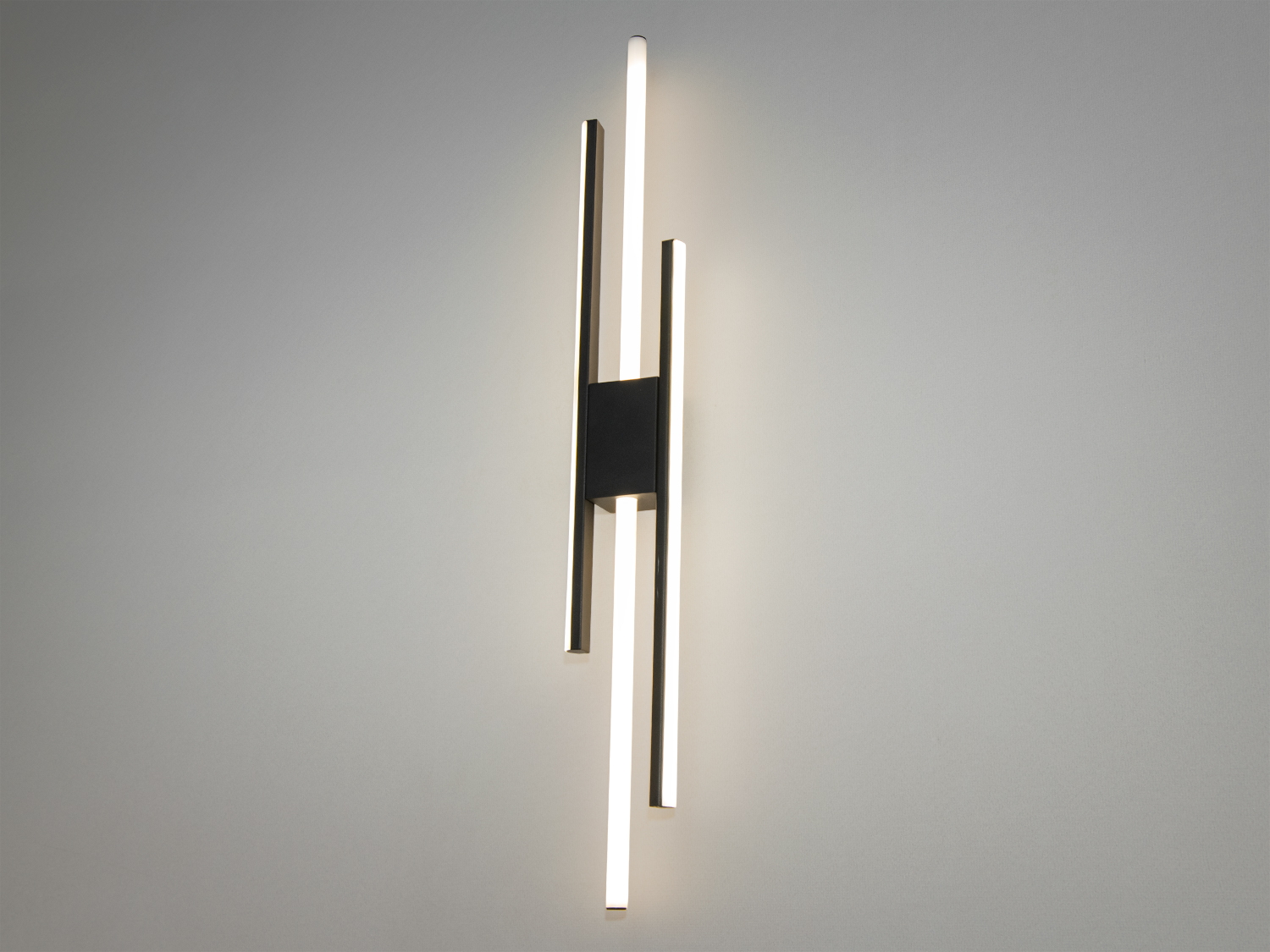 Універсальність світильника дозволяє йому гармоніювати з будь-якими сучасними напрямками дизайну.