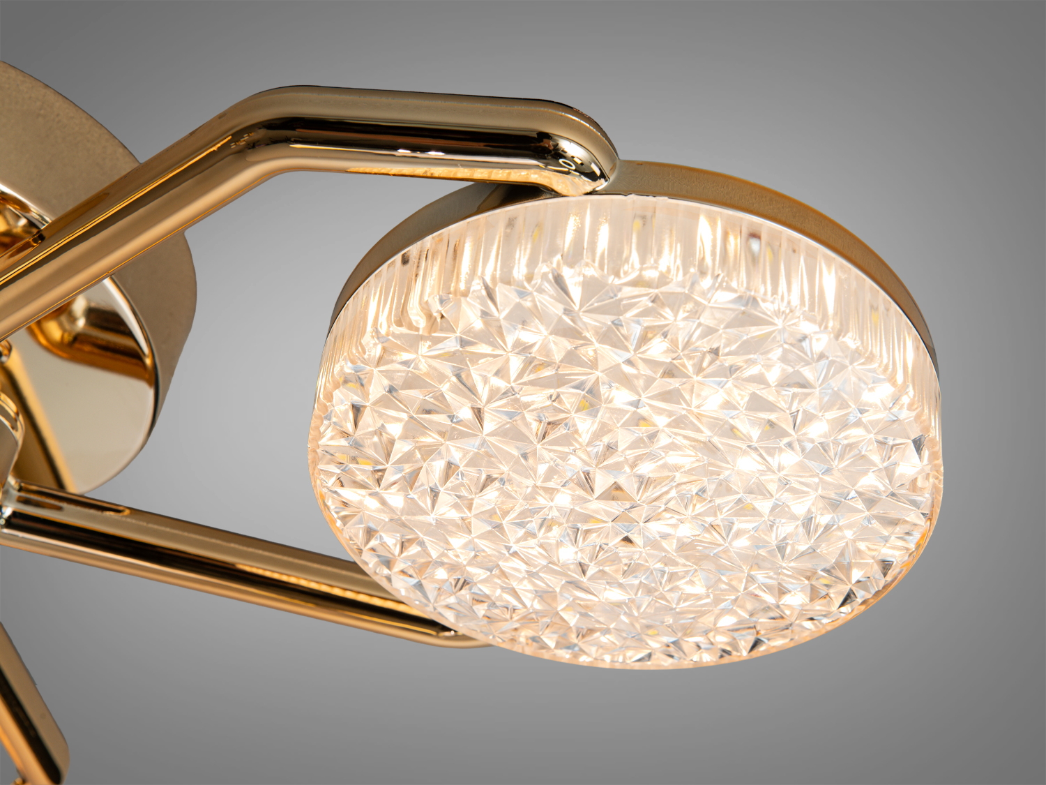 Стельова LED люстра золото 32W пульт димер