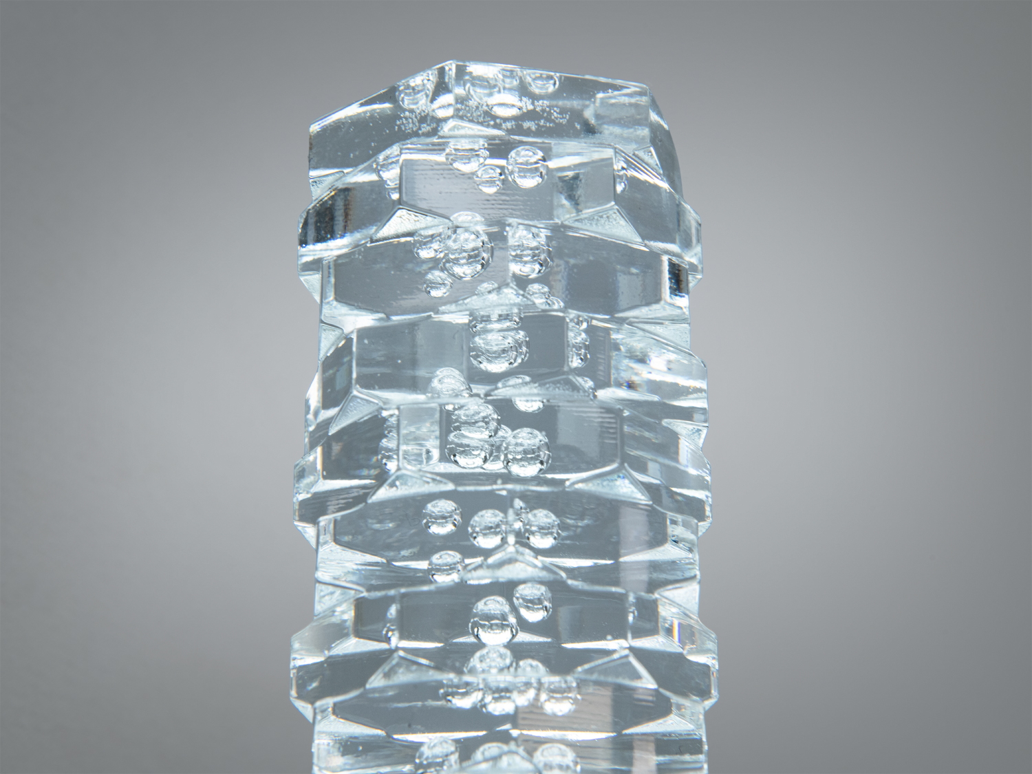 Настінне LED бра чорний хром текстуроване скло 5 Вт B1789BHR-LS