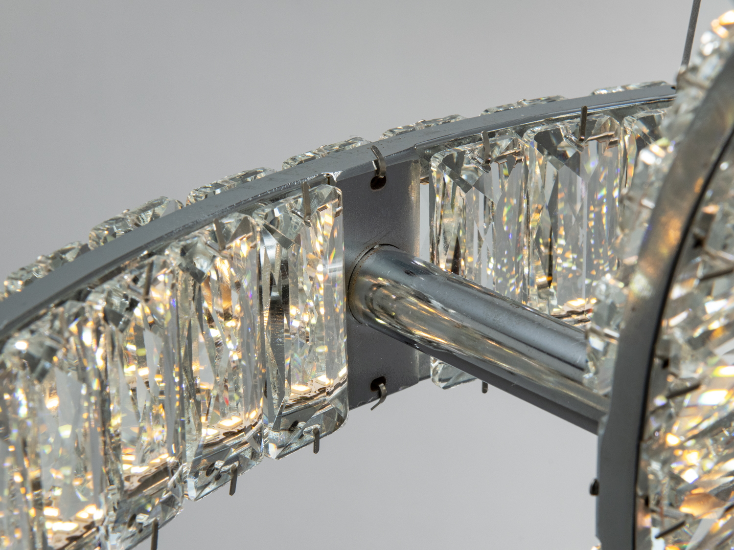 Світлодіодна люстра LED два кільця 88 Вт хром з пультом дистанційного керування