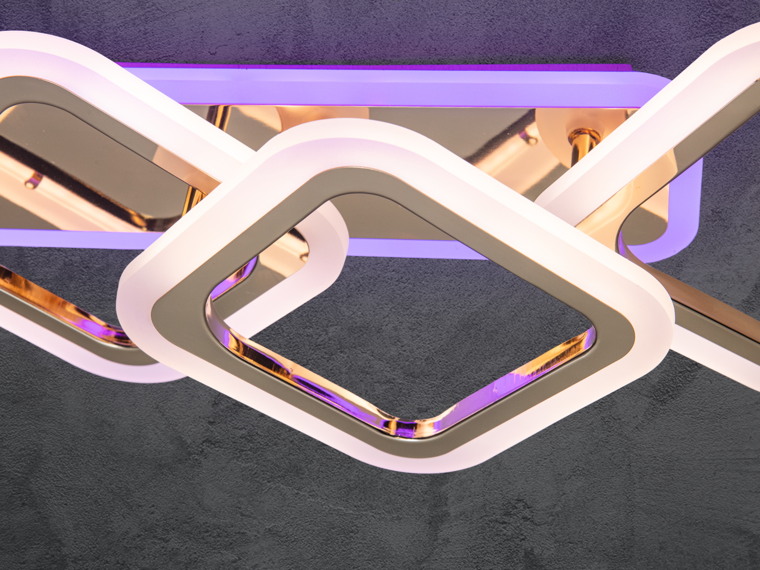 Світлодіодна люстра Diasha серія 8060 золото геометричний дизайн