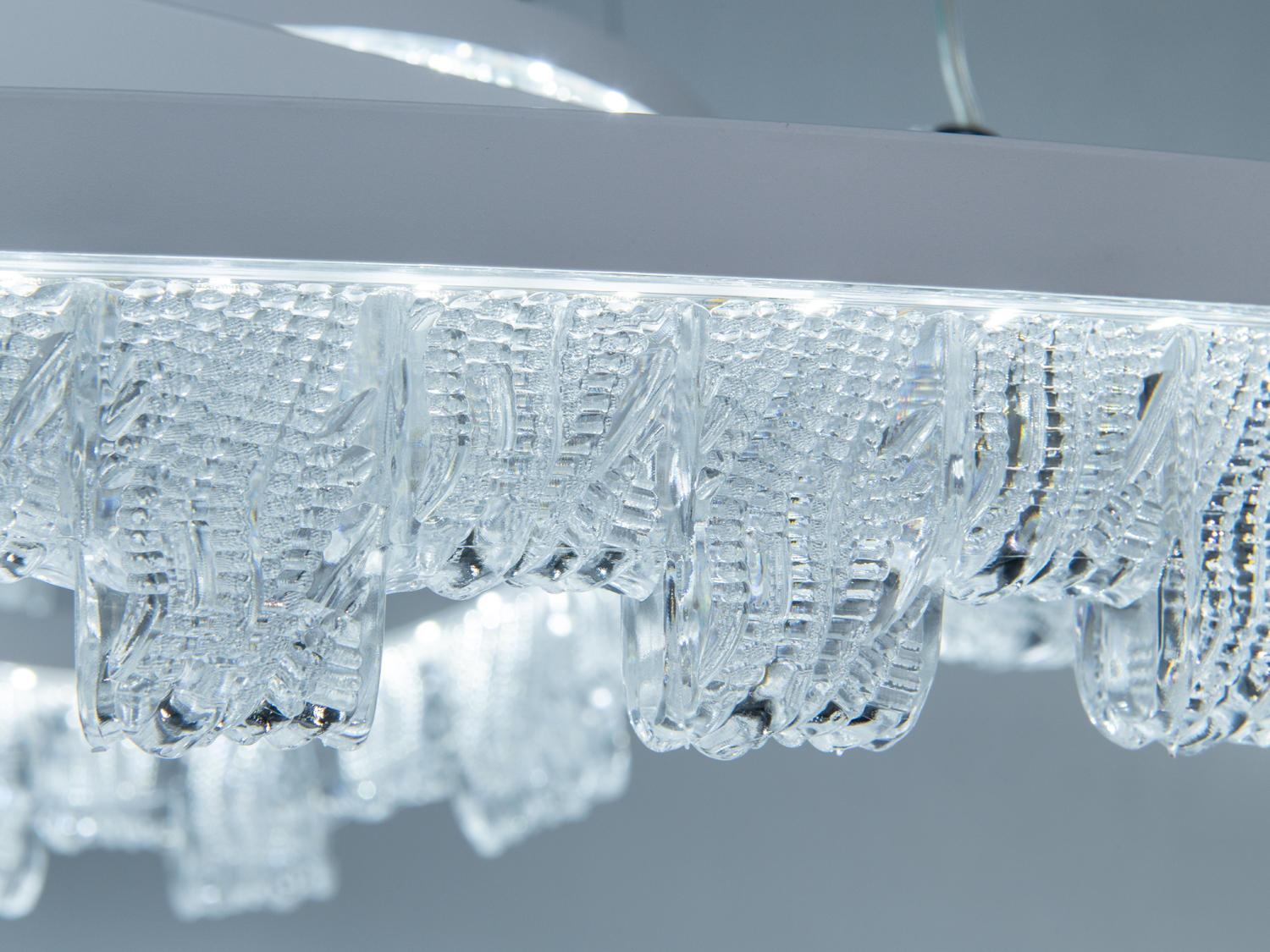 Світлодіодна люстра LED Diasha біла 3 кільця 105 Вт сучасна