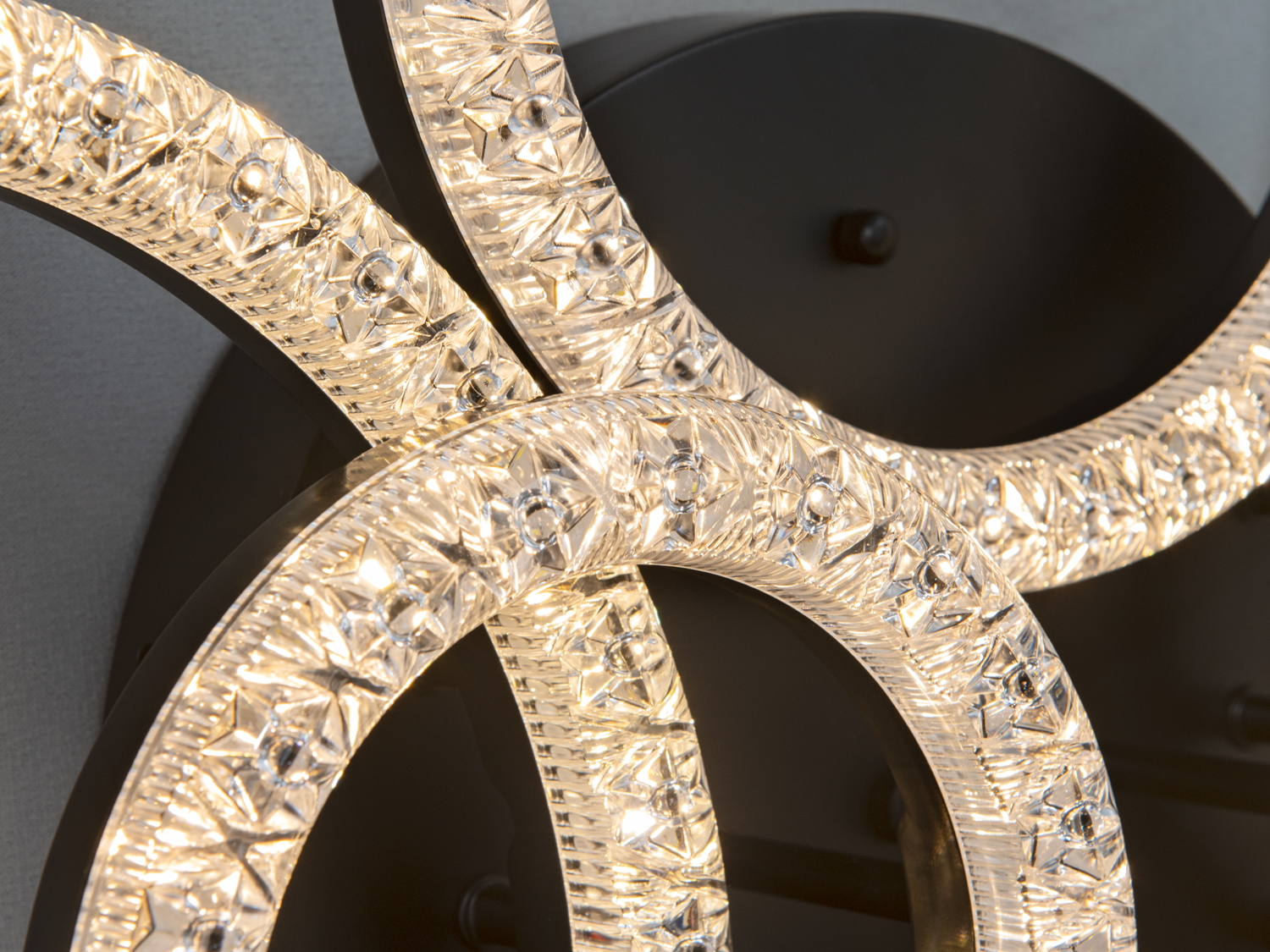 Світильник LED MX4770-2+2+2BK-BP-LS, чорний, з кристалічними кільцями