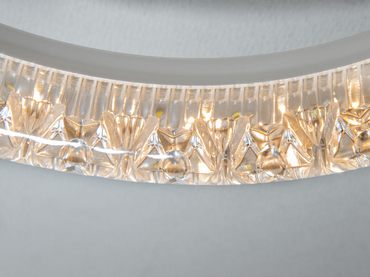 Стельова LED люстра Diasha MX4770 біла 65W три акрилові кільця