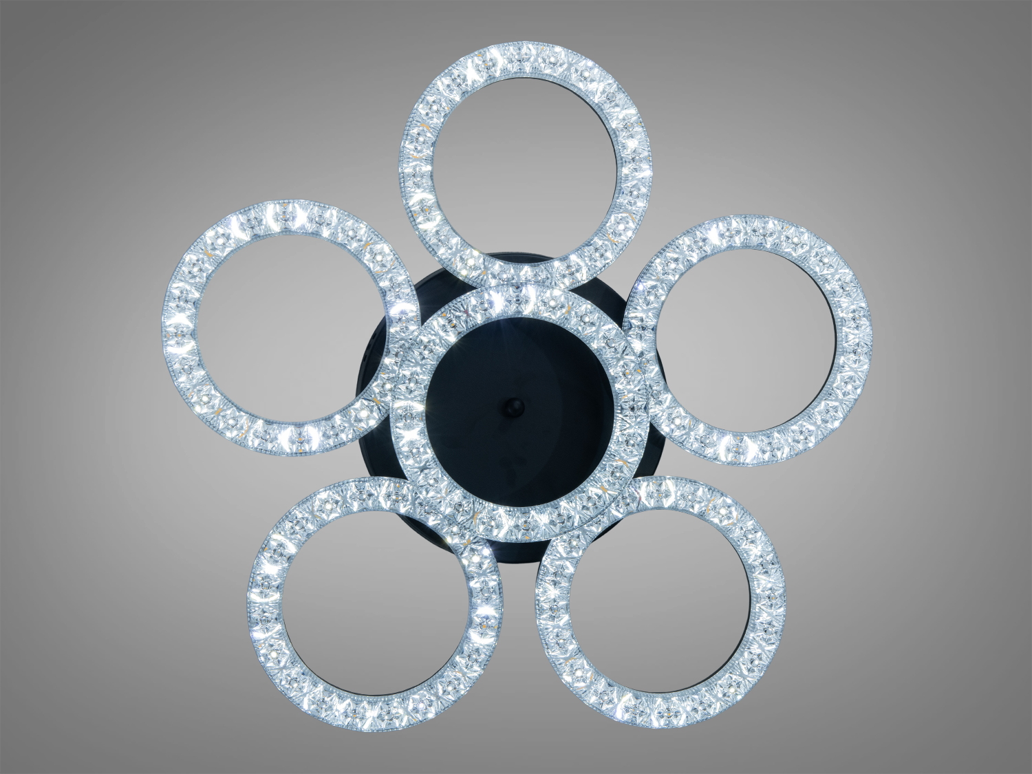 Стельова LED люстра з 6 кільцями чорного кольору та кришталевими вставками для сучасного інтер′єру.