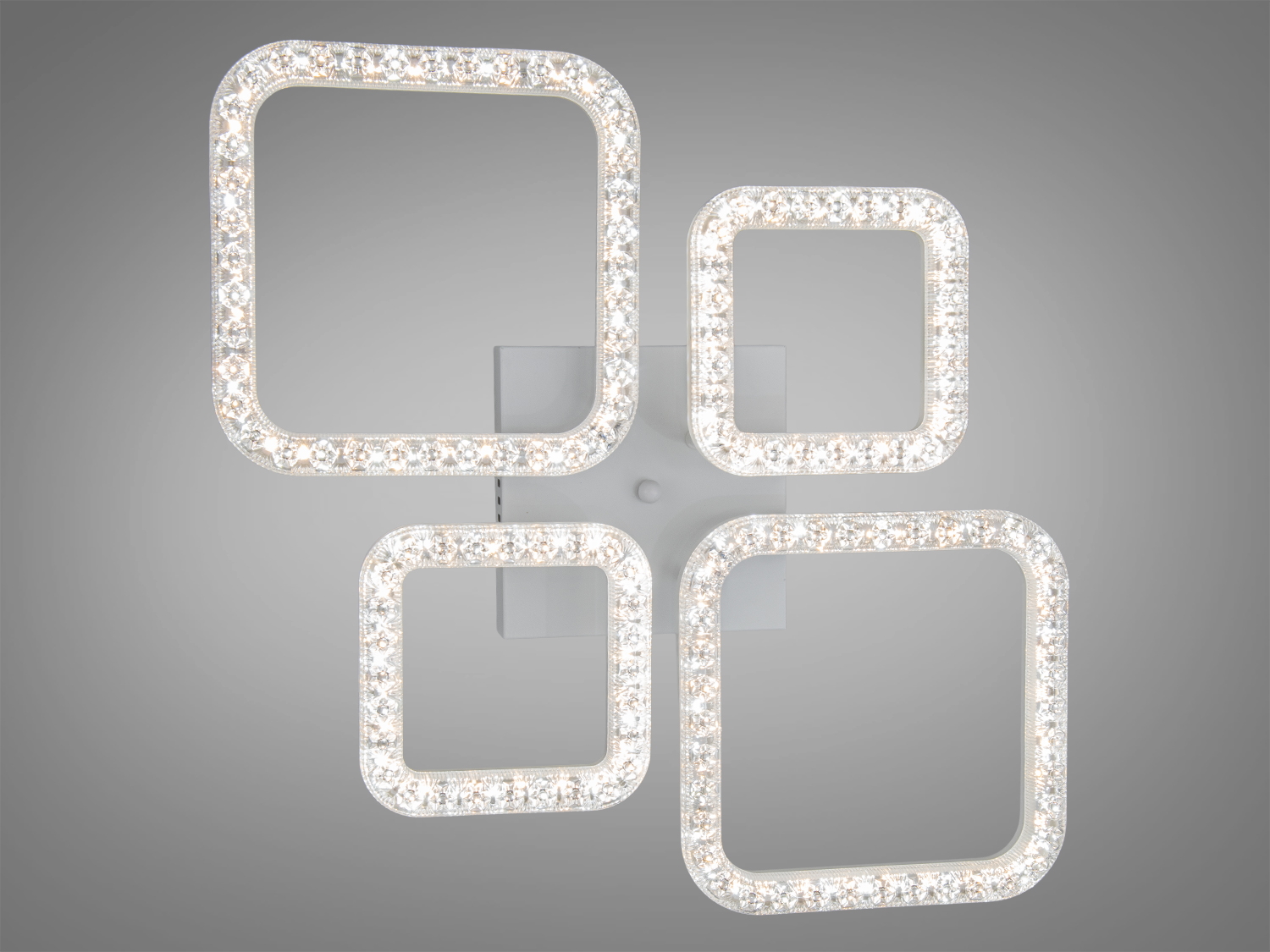 Стильна біла LED люстра з квадратними рамками та кристалами, потужністю 70 Вт, для сучасних інтер′єрів та освітлення кімнат до 12 м².