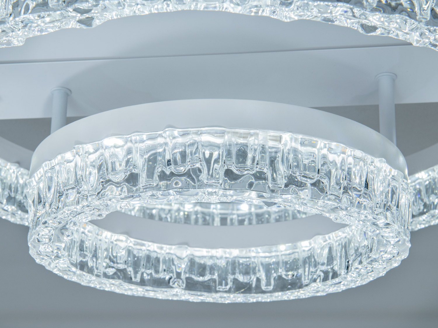 LED люстра MX78203-400+200WH біла акрилові кільця 60W