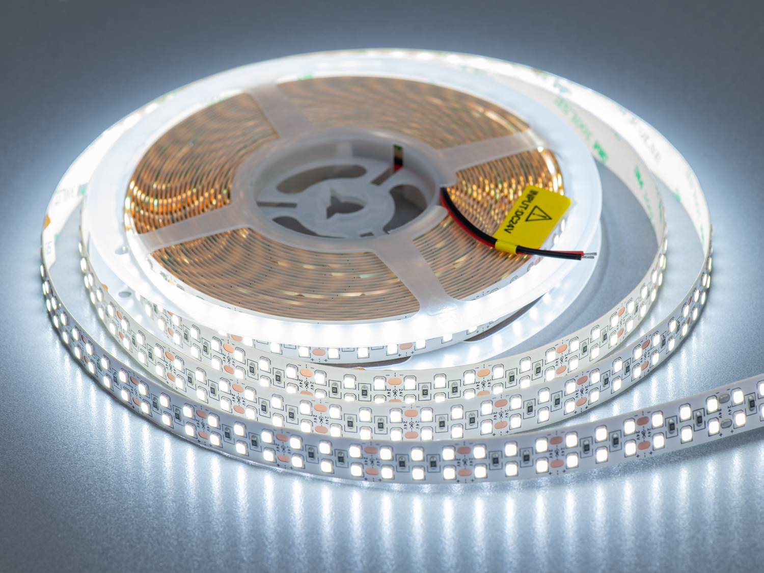 LED стрічка 12В, 240 діодів на метр, 15мм, теплий+холодний