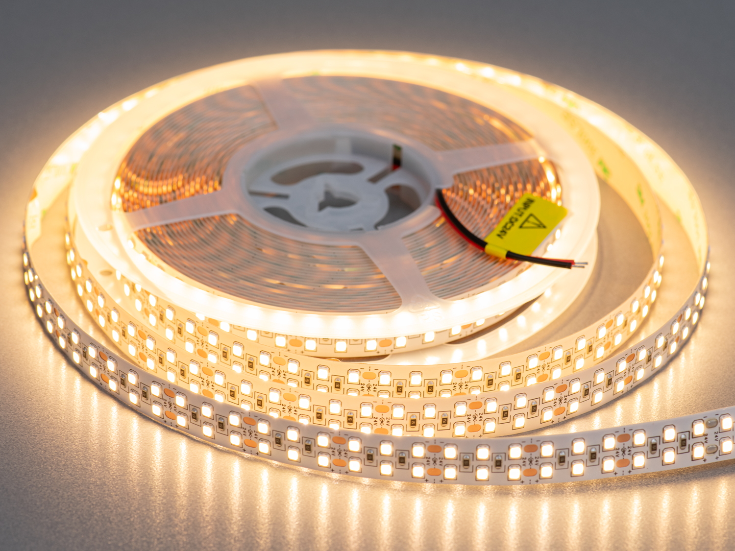 LED стрічка 12В, 240 діодів на метр, 15мм, теплий+холодний