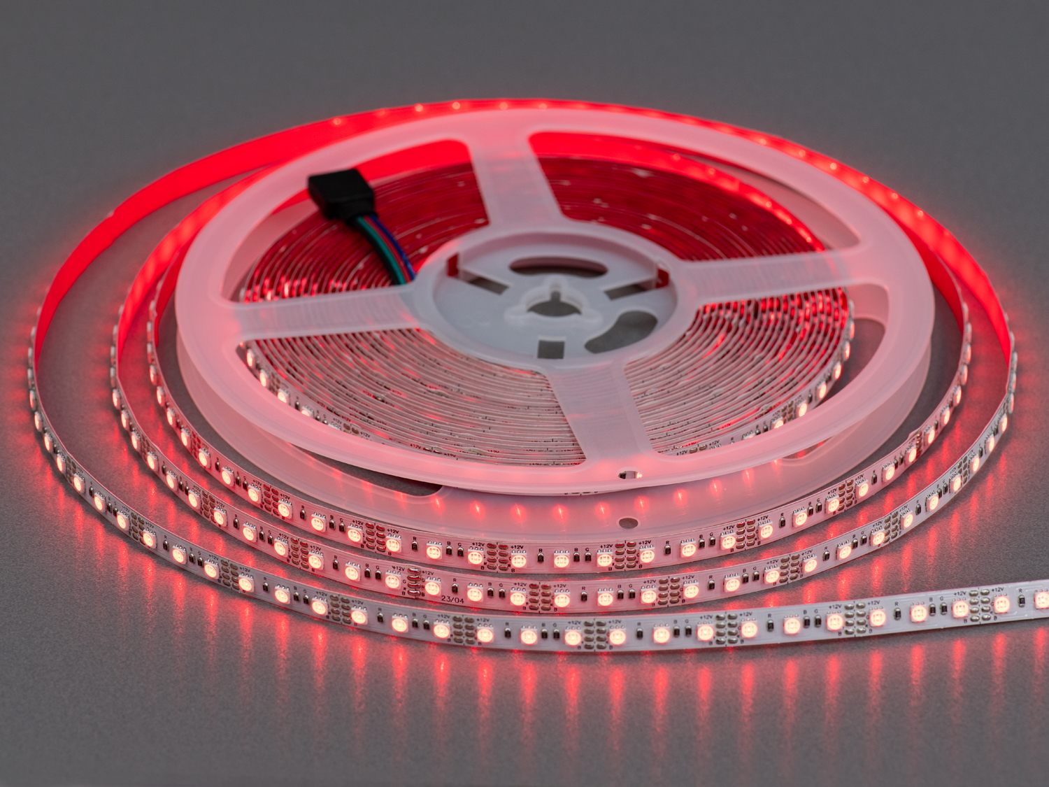 LED стрічка 12В, 108 діодів на метр, 8мм, RGB