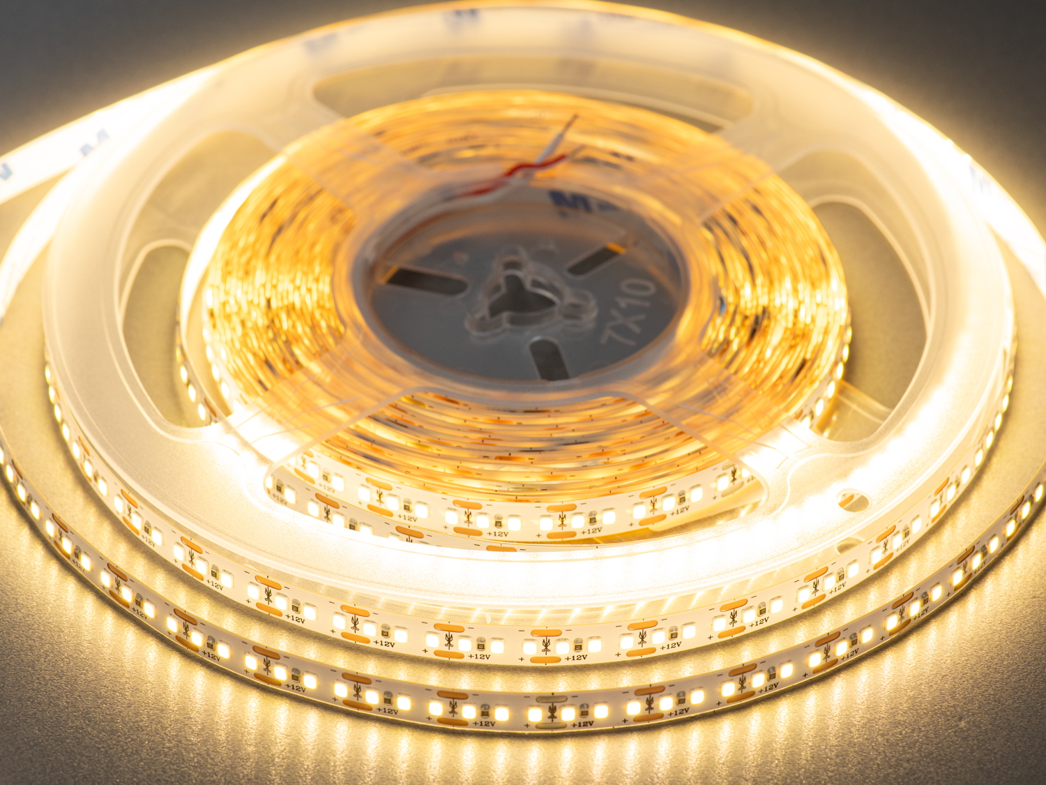 LED стрічка 12В, 180 діодів на метр, 10мм, теплий