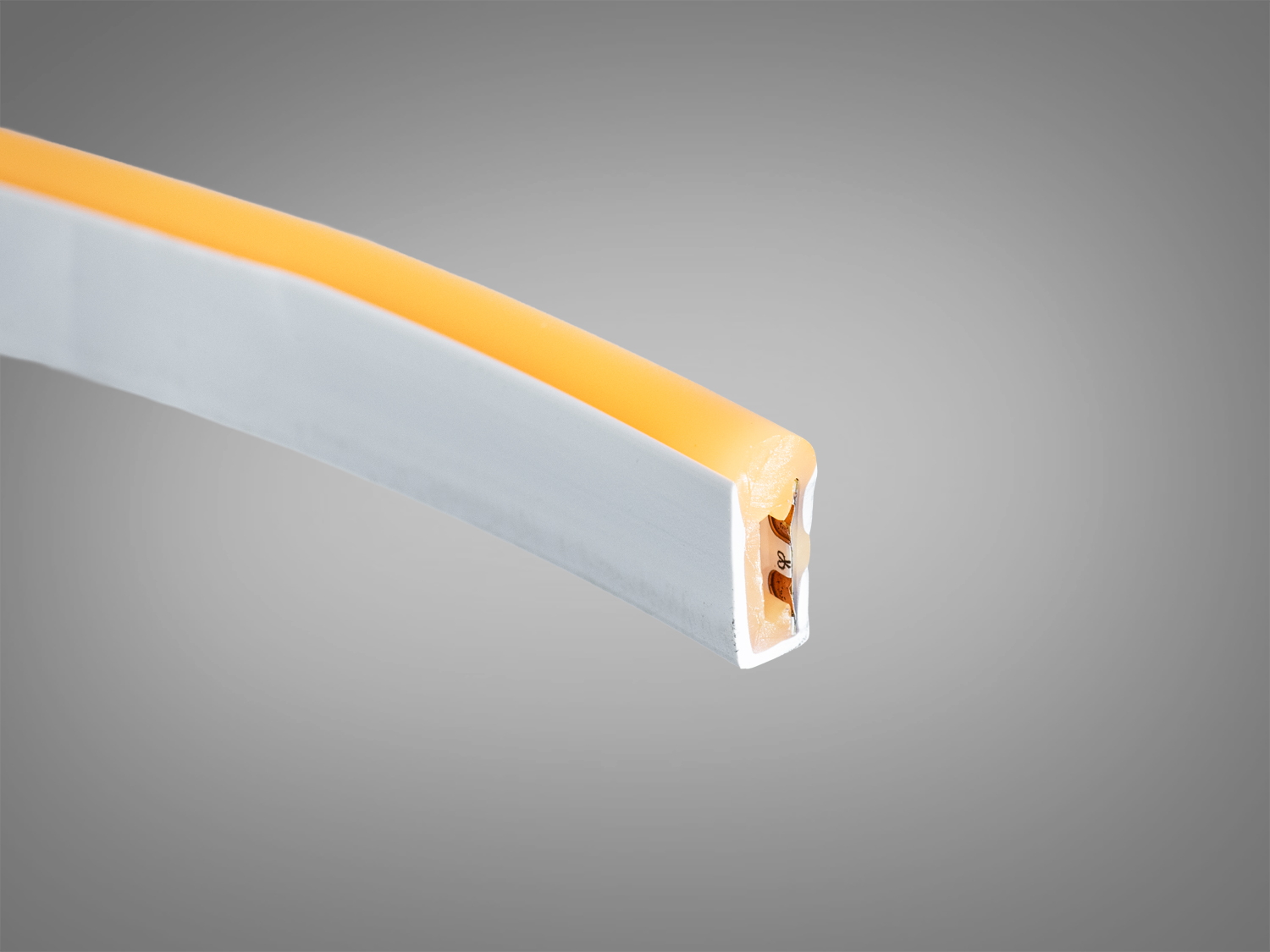 LED NEON 220в, герметичний, 7x15мм, блакитний. Придбайте гнучку неонову стрічку, надійне, яскраве та економічне рішення для зовнішнього, технічного та архітектурного освітлення.