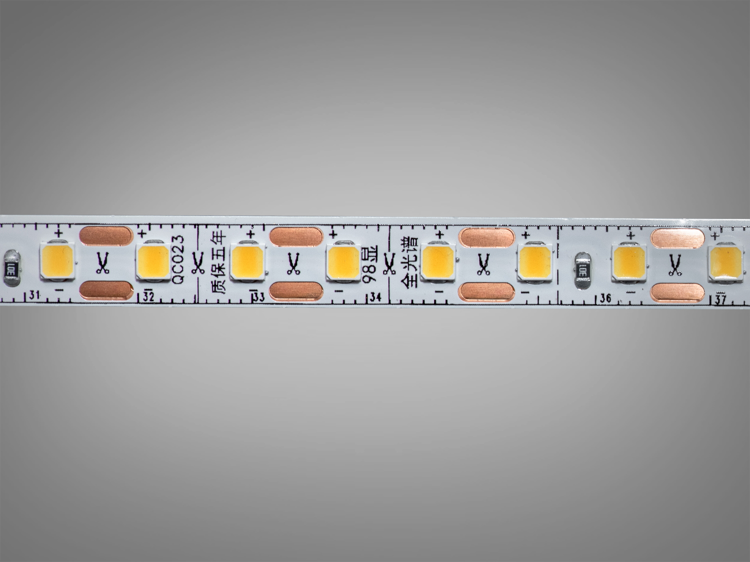 LED стрічка 24В, 120 діодів на метр, 8мм, нейтральний