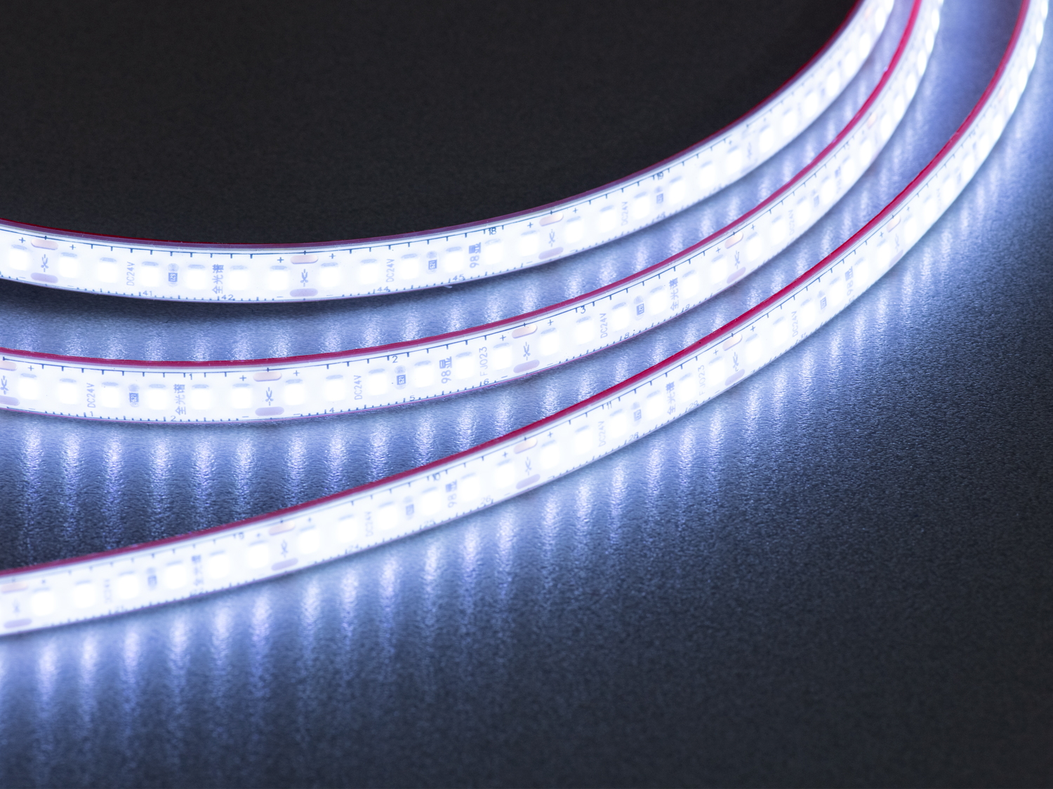 LED стрічка 24в, 180 шт/м, герметична, 8мм, холодний