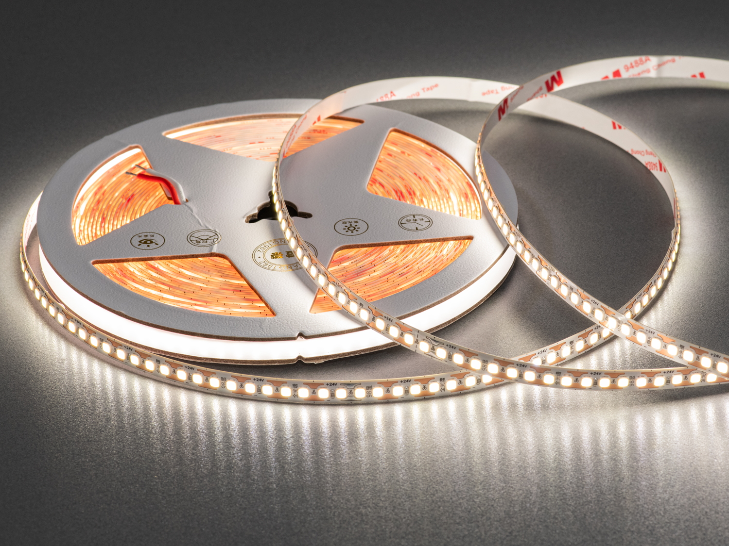 LED стрічка 24В, 180 діодів на метр, 8мм, нейтральний