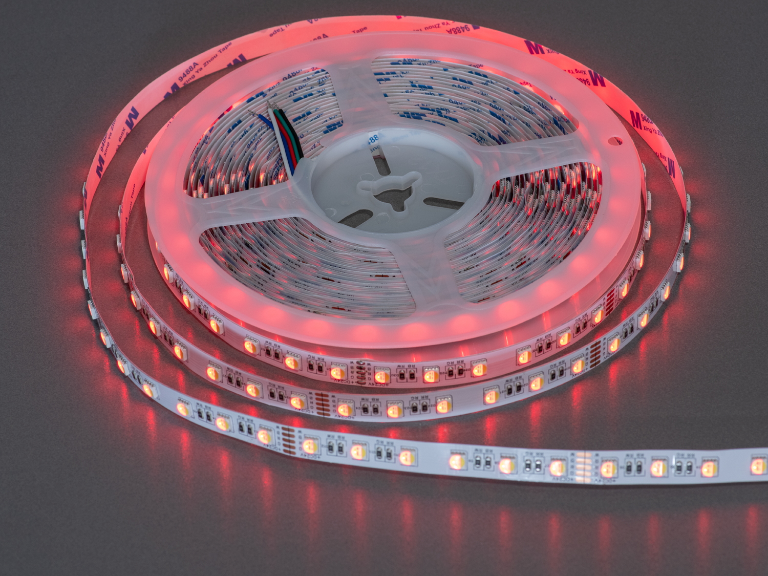 Світлодіодна стрічка 24В 60 діодів RGB+холодний білий 10мм