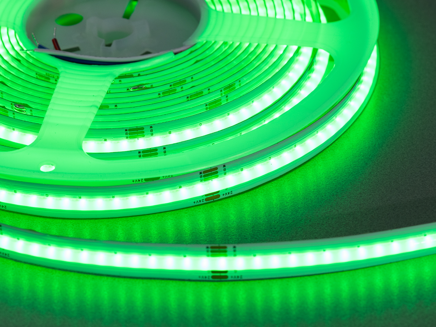 LED стрічка 24В, 108 діодів на метр, 10мм, RGB