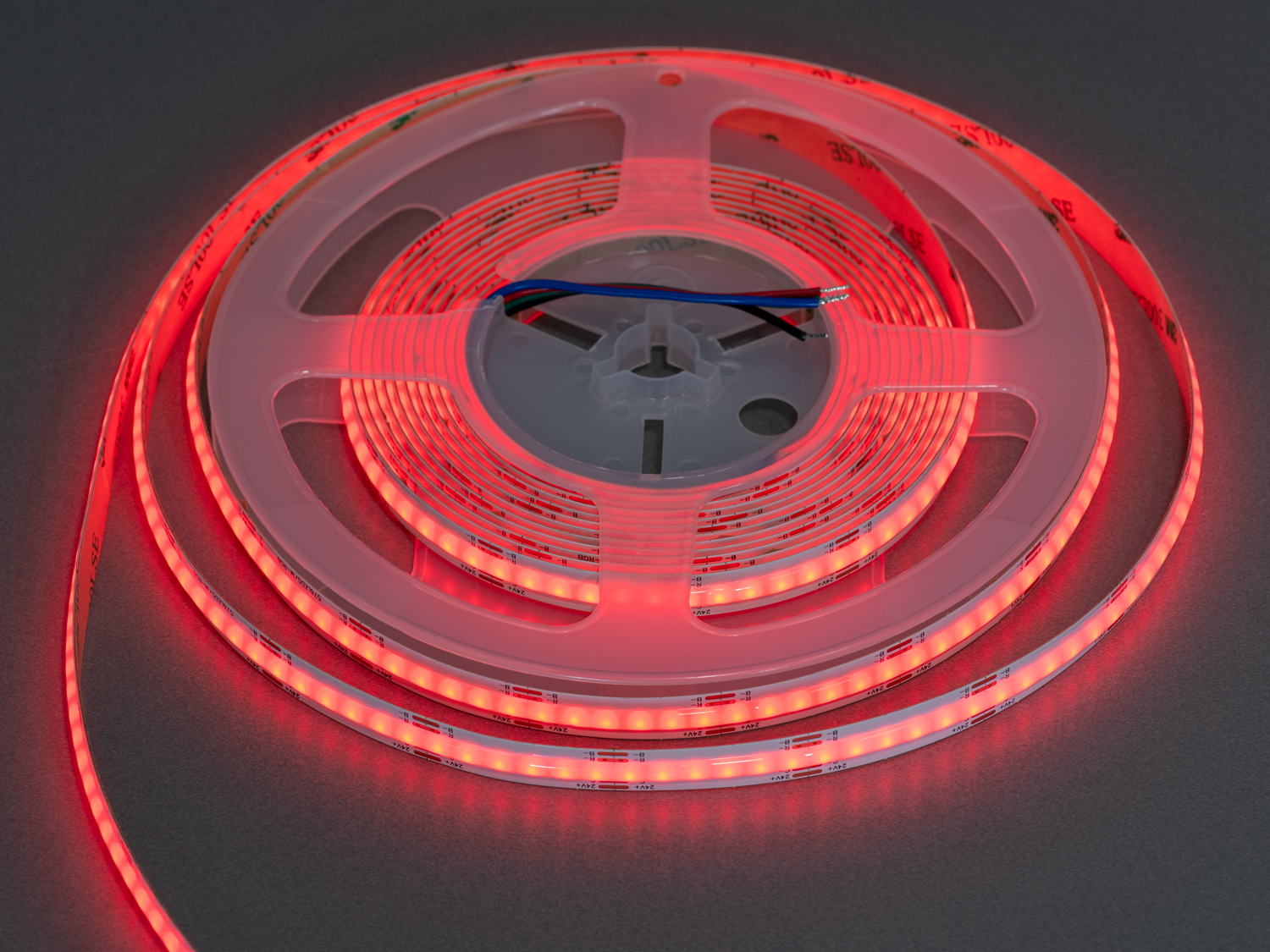 LED стрічка 24В, 840 діодів на метр, 10мм, RGB