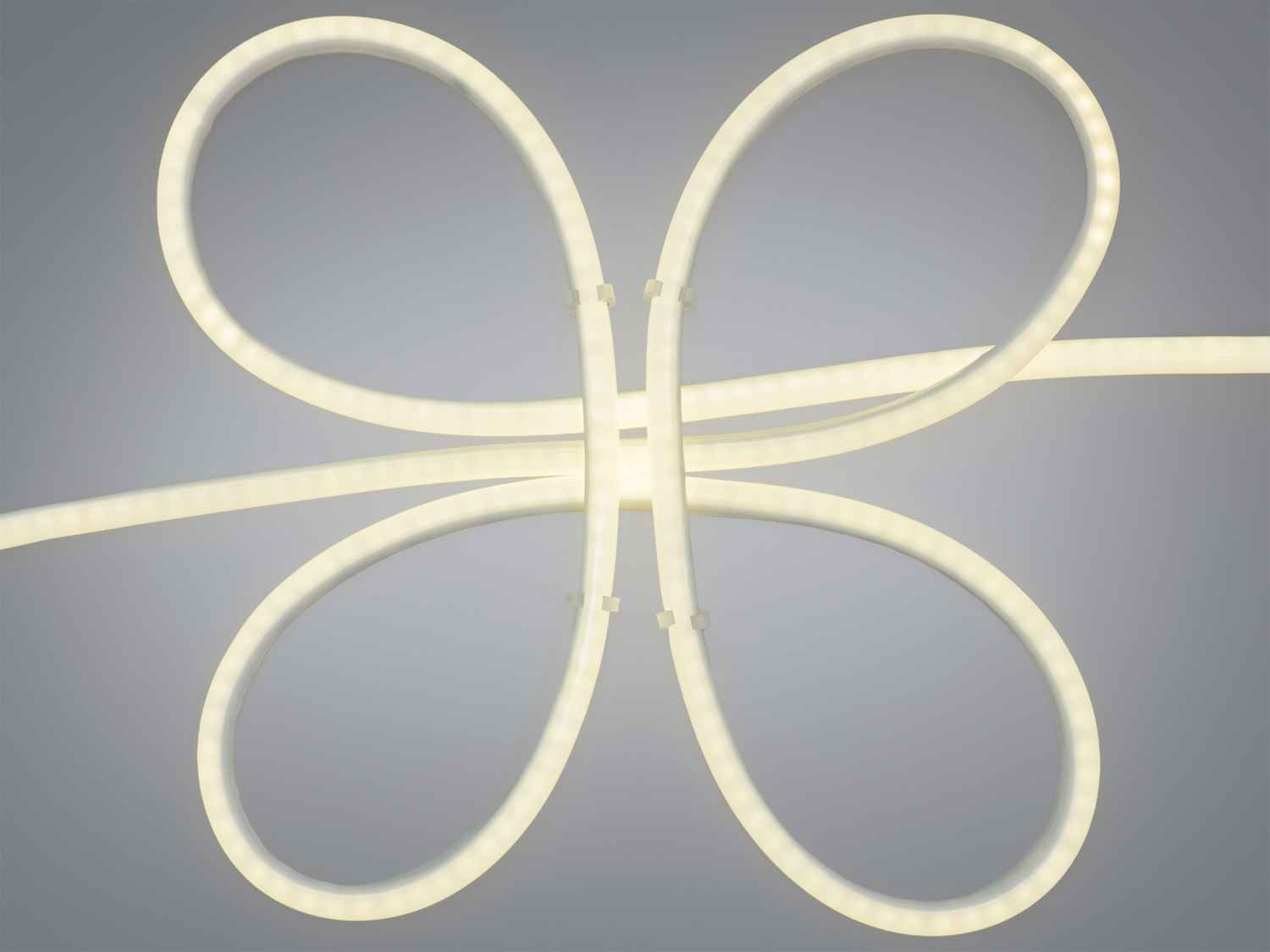 LED NEON 220в, герметичний, 7x15мм, блакитний. Придбайте гнучку неонову стрічку, надійне, яскраве та економічне рішення для зовнішнього, технічного та архітектурного освітлення.