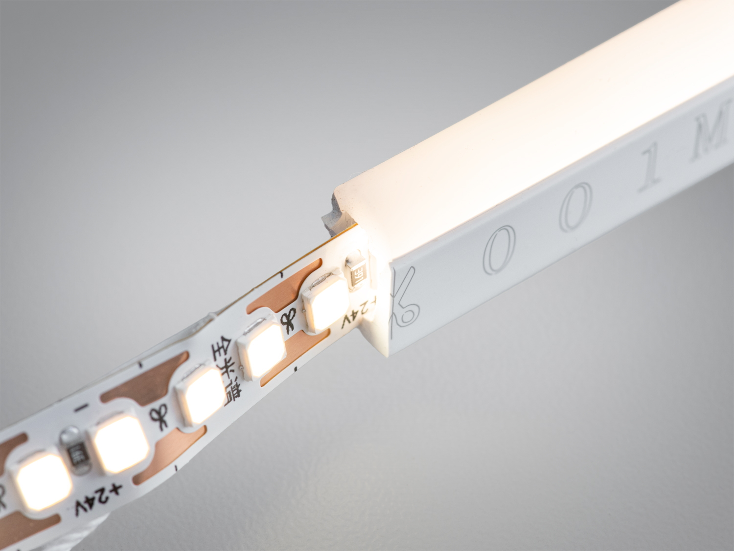 Силіконовий гнучкий профіль 0613 білий IP67 6x13мм