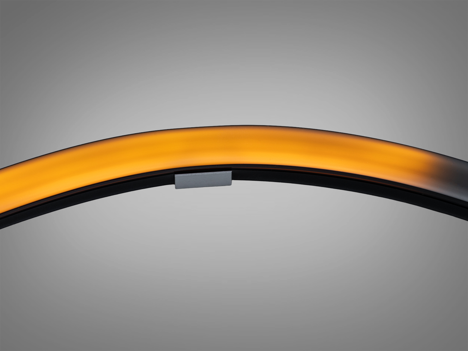 Гнучкий профіль для LED стрічки, накладний