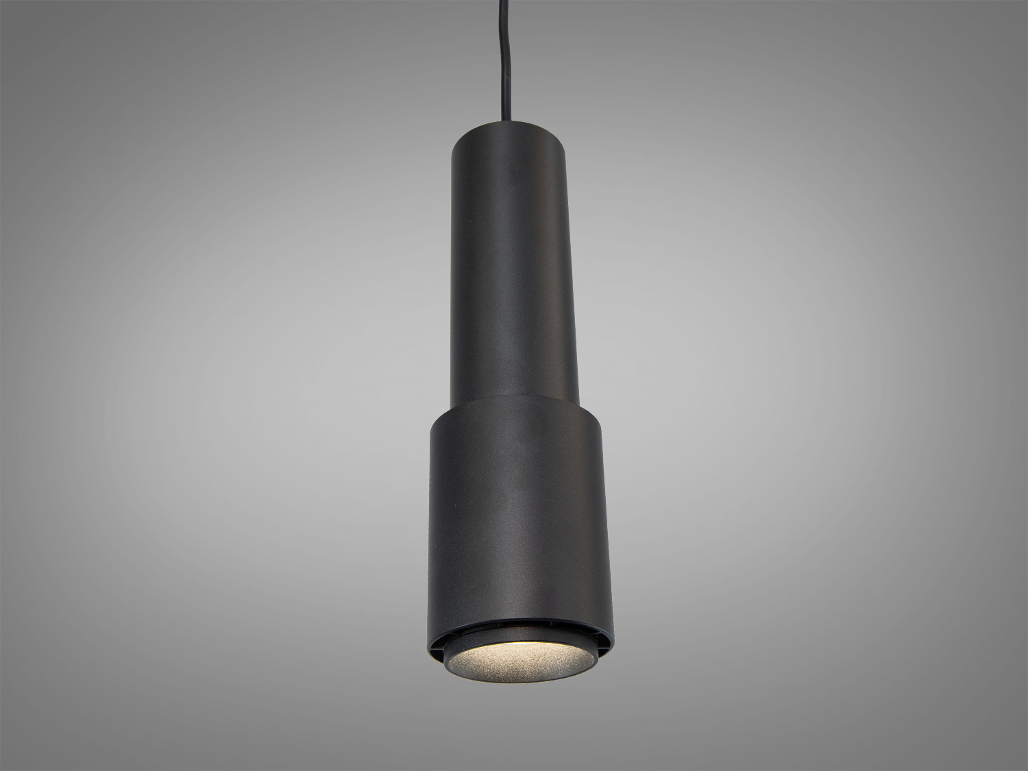 Чорний підвісний світильник з металу з цоколем GU10 та керуванням настінним вимикачем. Спрямоване акцентне світло для дому, кафе та вітрин.