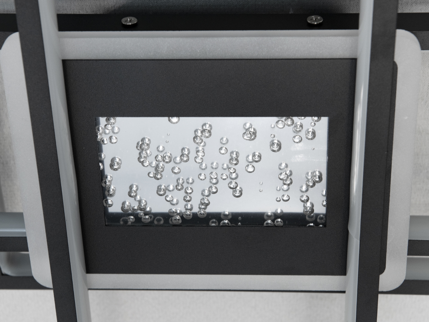 Стельова LED люстра у спальню з пультом, чорна, 95W на 14м2