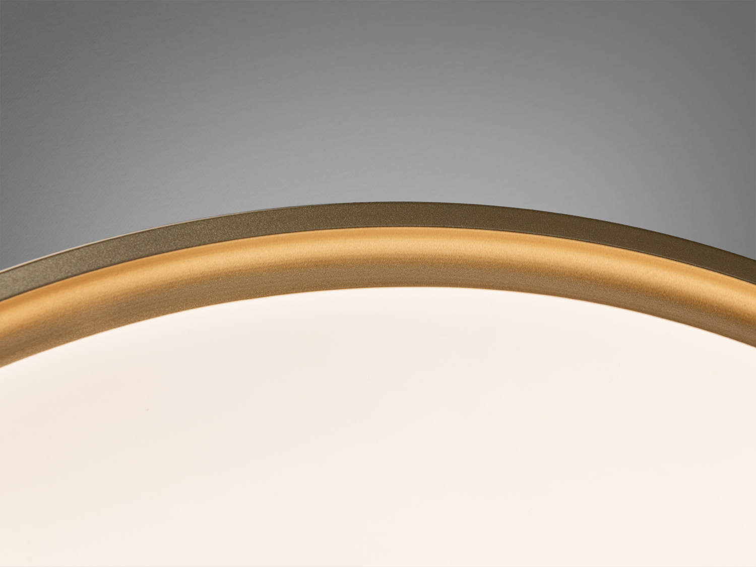 Світильник стельовий світлодіодний WF-71 золото мінімалістичний 72 Вт