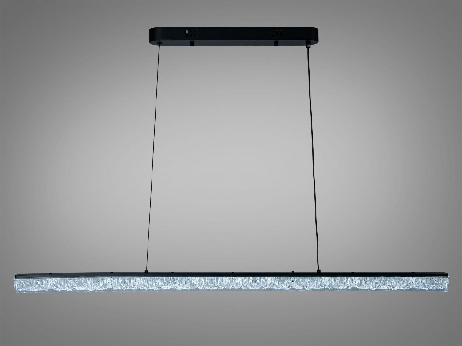 Підвісний світильник з регульованою висотою, чорний металевий корпус, ідеальний для кухні.