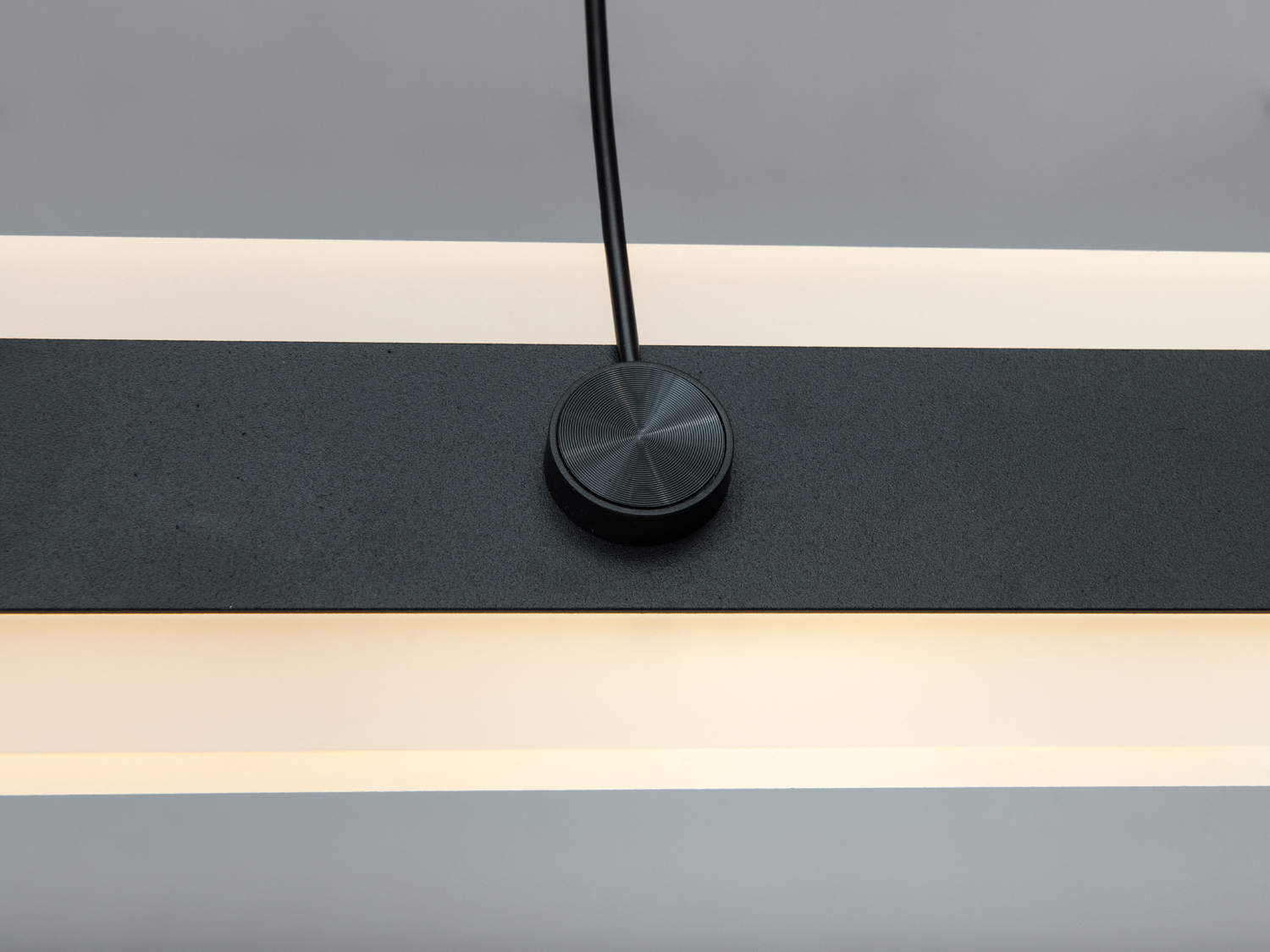 Світлодіодна підвісна люстра Diasha чорний матовий 50 Вт лінійна